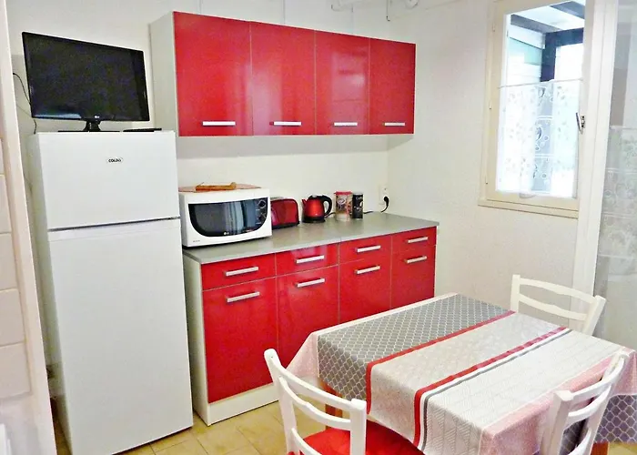 Maison Climatisee Proche Plage, Terrasse, Parking Prive - Fr-1-387-167 Lejlighed